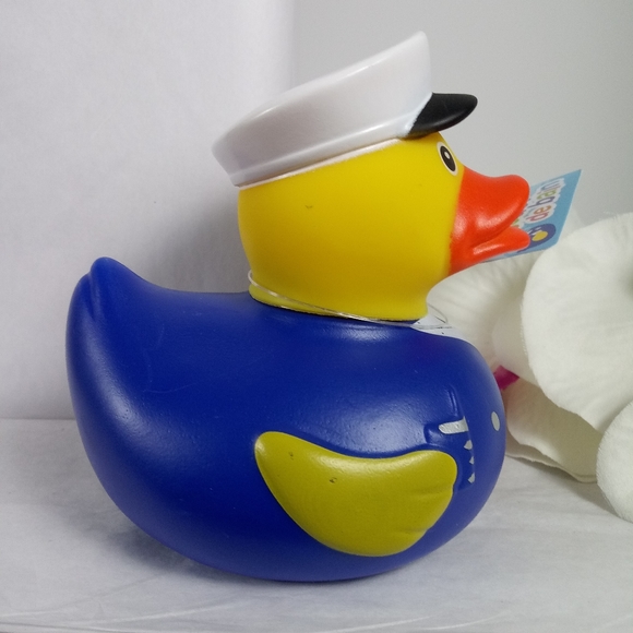 🎈4/$12 Police Man Novelty Rubber Ducky NEW - Picture 5 of 15